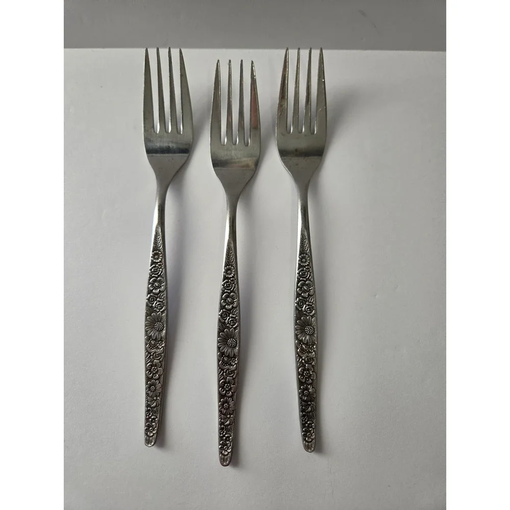 Jardinera Daisy Floral Pattern Interpur SS Japan 43 Piece Flatware Cutlery Set